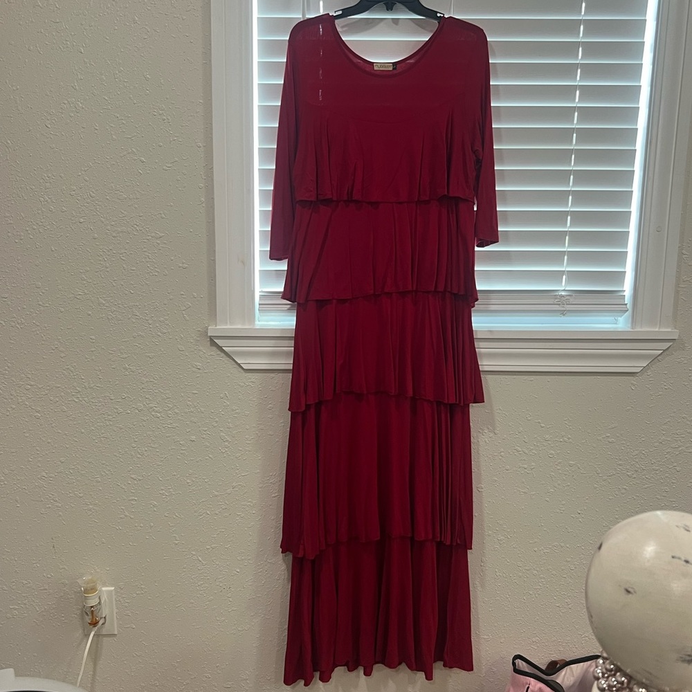 *RED NUGGLES DRESS•